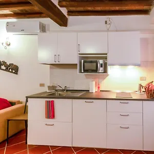  Appartamento Portici Antichi Monolocale A 5 Min Dal Duomo